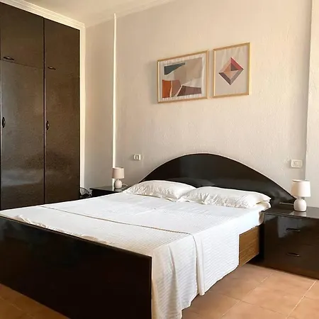 Apartament Lovely 1+1 Golem (Tirana)