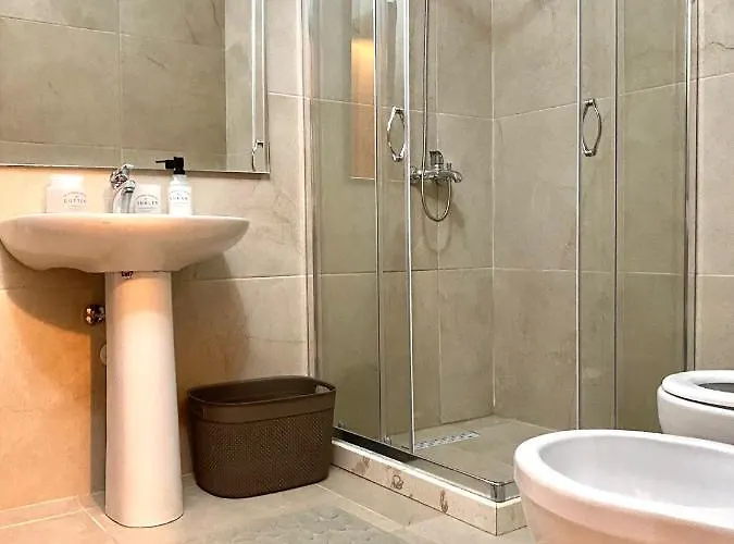 Lovely 1+1 Appartamento Golem (Tirana)